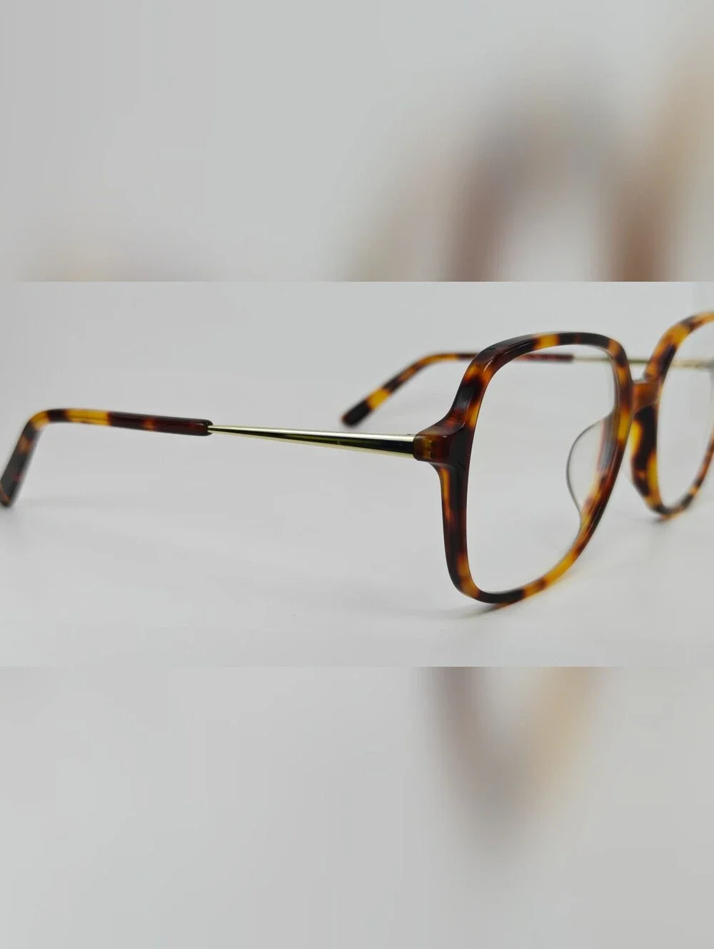 Lenny Tortoiseshell Oversized Square Women’s Frame. Mid Mount. Spring Hinge.